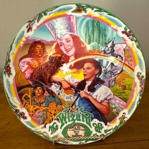 “The Wizard of Oz” Musical Moments Collectible Plate with Music Box by Knowles